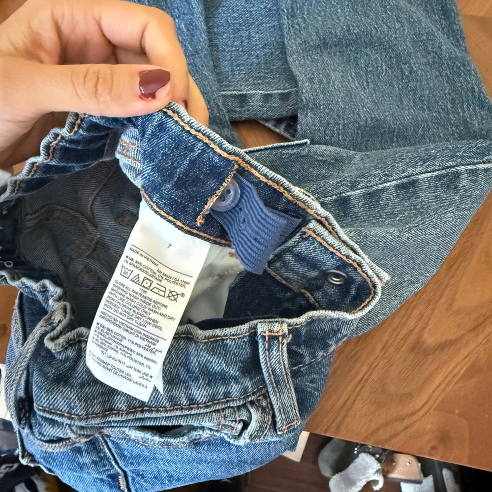 Old Navy Kids Girls Size 7 High Rise Flare Jeans‎ Distressed Blue Denim